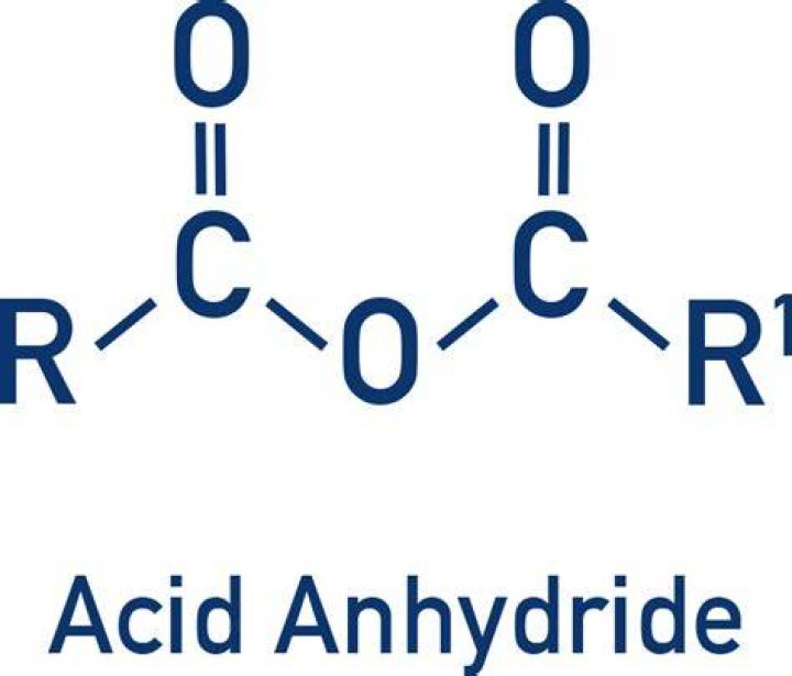 Are acid anhydrides reactive?