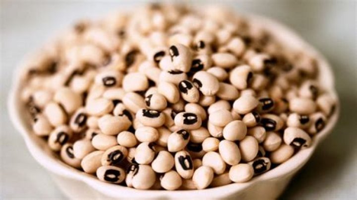Are cowpeas and black eyed peas the same?