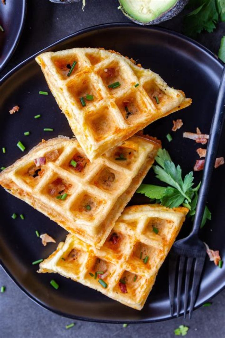 Can chaffles be reheated?