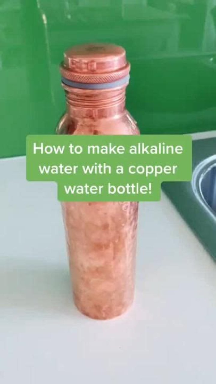 Does copper vessel make water alkaline?
