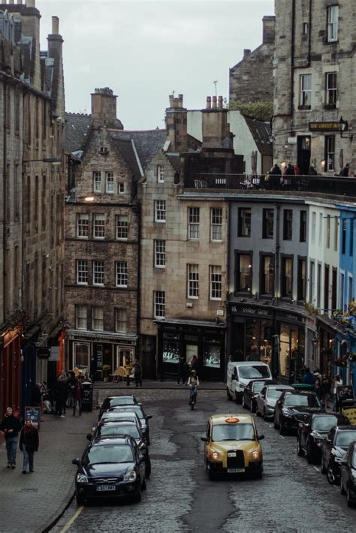 Does gazumping happen in scotland?