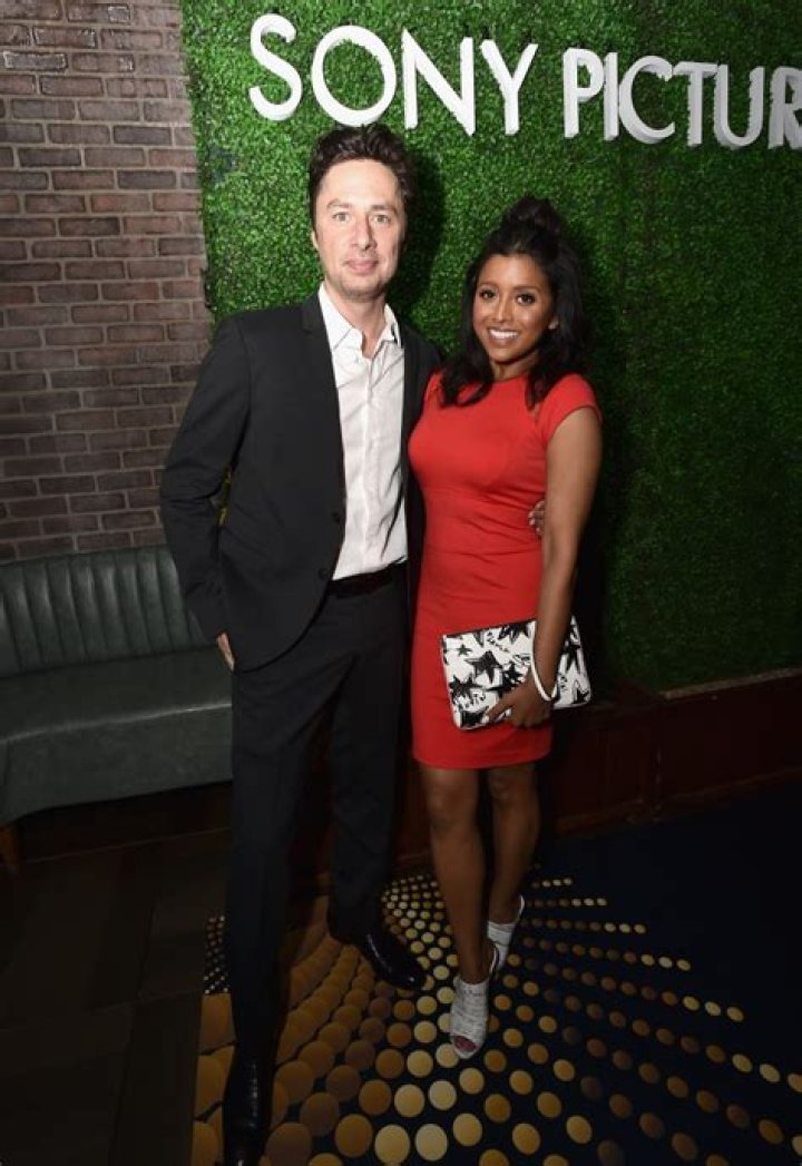 How old is tiya sircar?