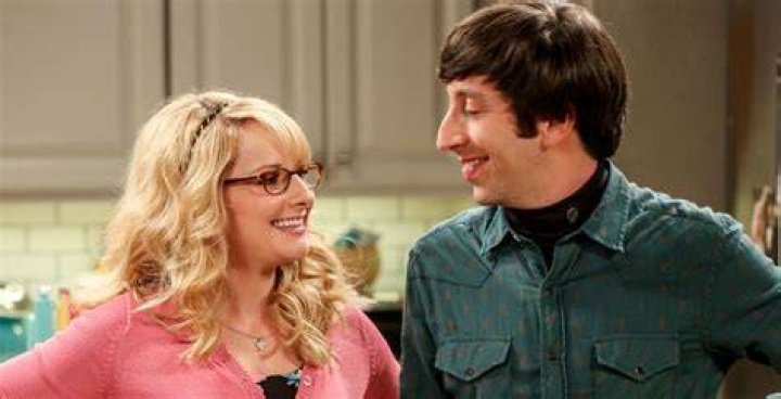 In what episode does bernadette get pregnant?