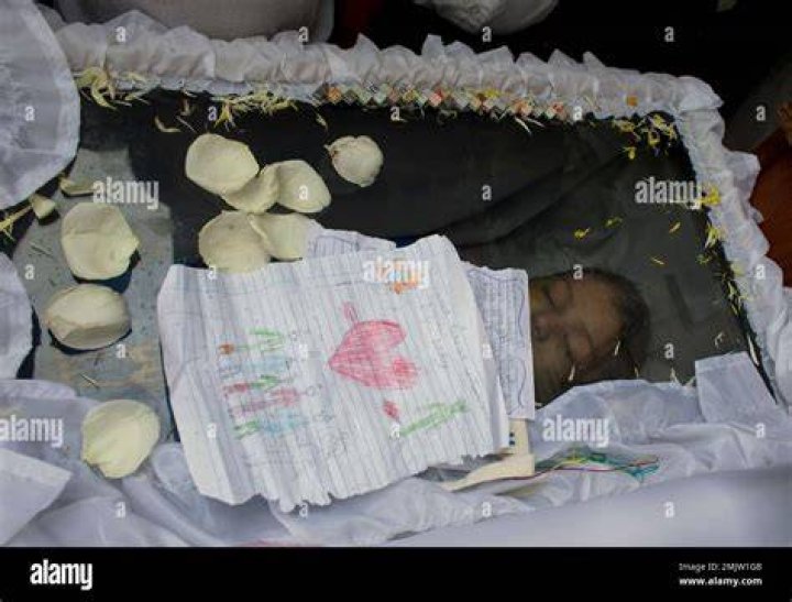 Should a child view an open casket?