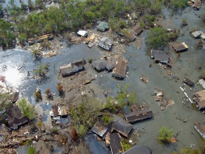 Was hurricane katrina the biggest hurricane?