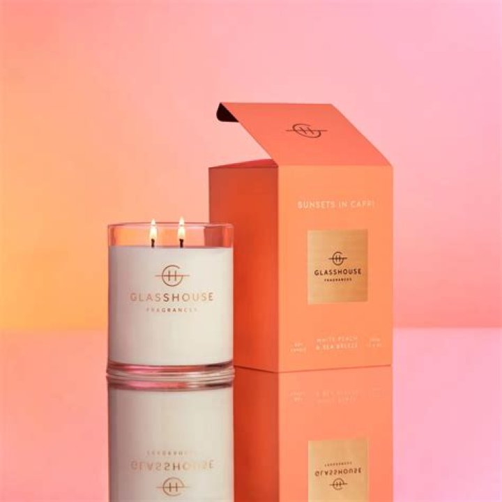 What are glasshouse candles made from?