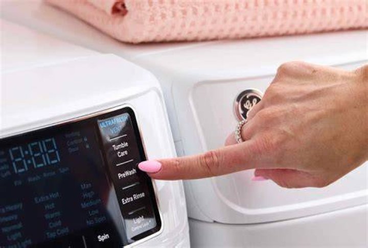 What does presoak mean on a samsung washing machine?