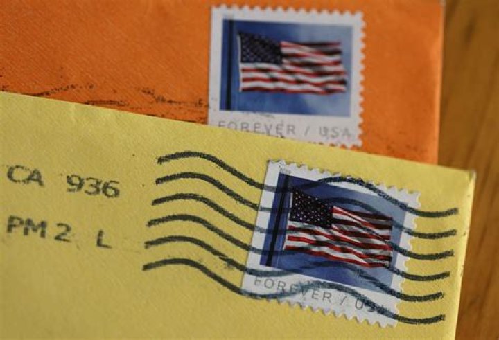 What does unmounted stamp mean?