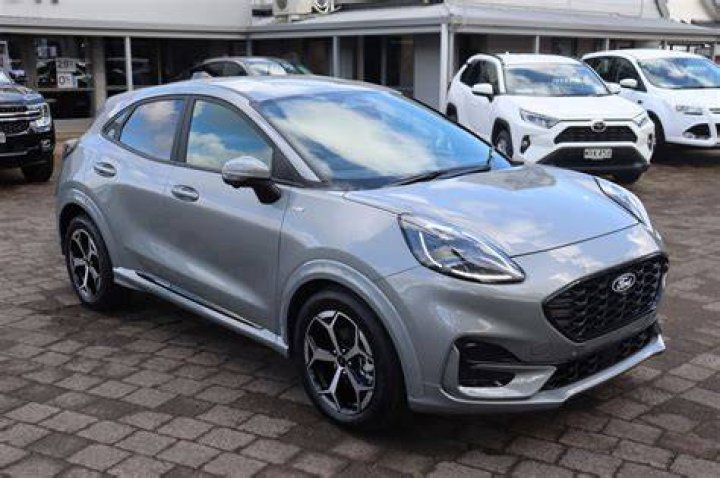 What is mhev ford?