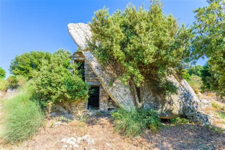 What to visit on ikaria?