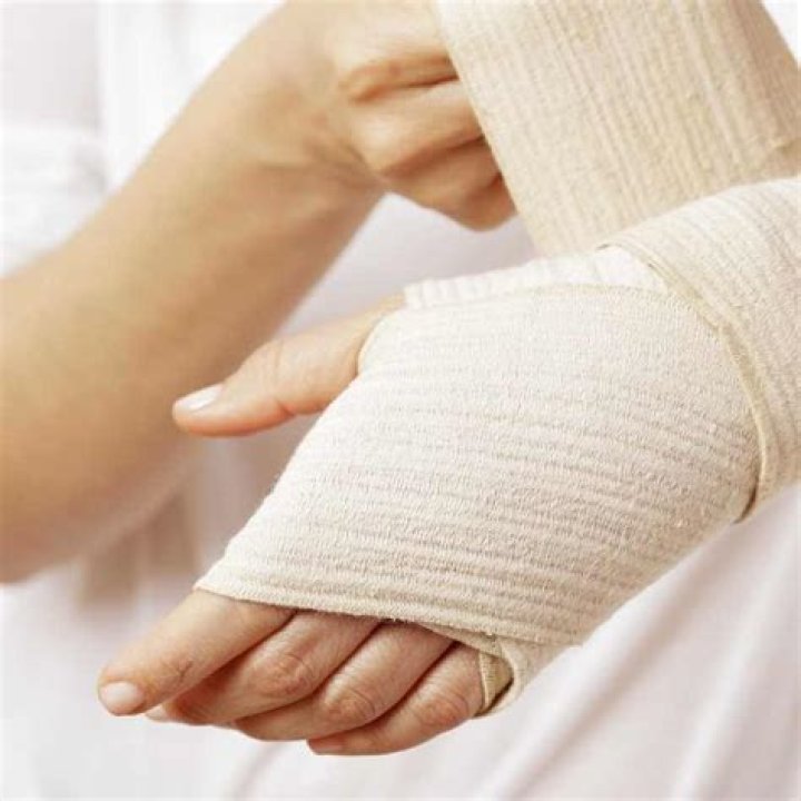 When to take bandage off cut?