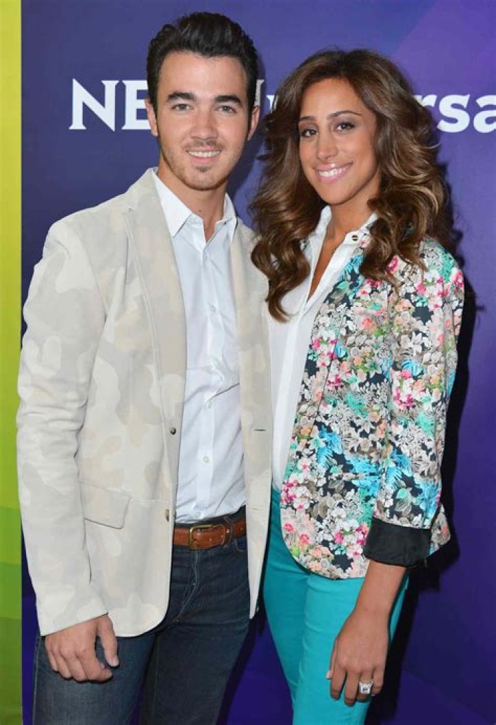 Where do danielle and kevin live?