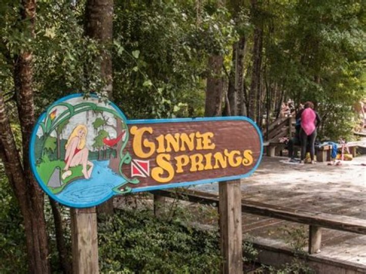 Where to stay ginnie springs?