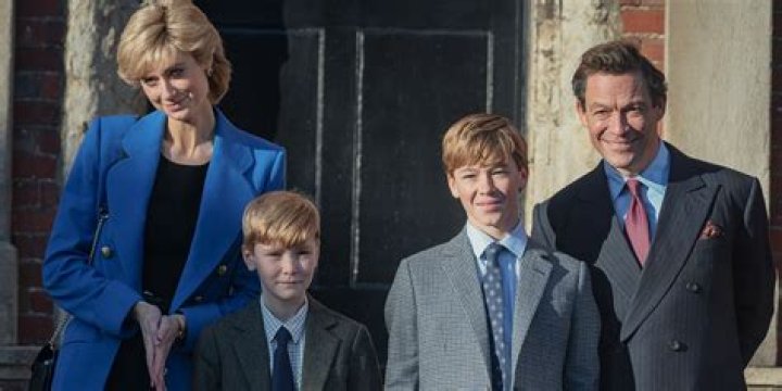 Who's blunt in the crown?