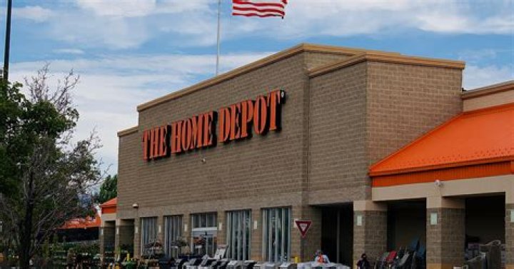 Who co founded home depot?