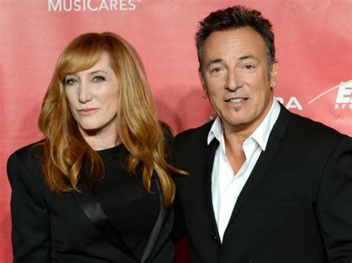 Who is springsteen married to?