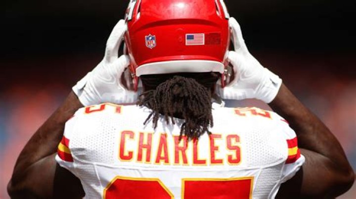Why did jamaal charles leave the chiefs?